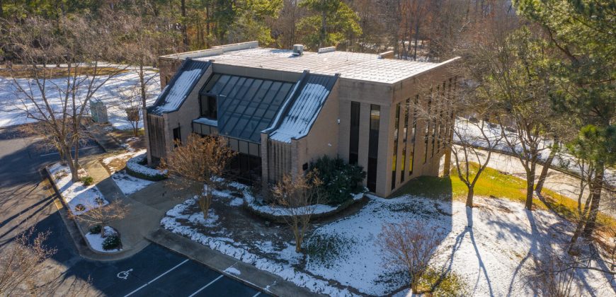 451 N. Winstead Avenue Lease