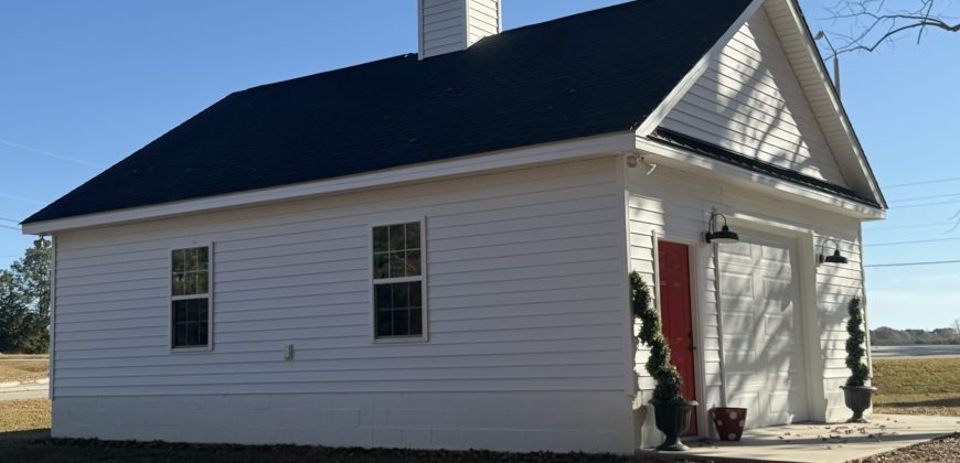 2090 Eastern Ave, Nashville, NC 27856-1842